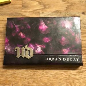 Urban Decay Eyeshadow Palette